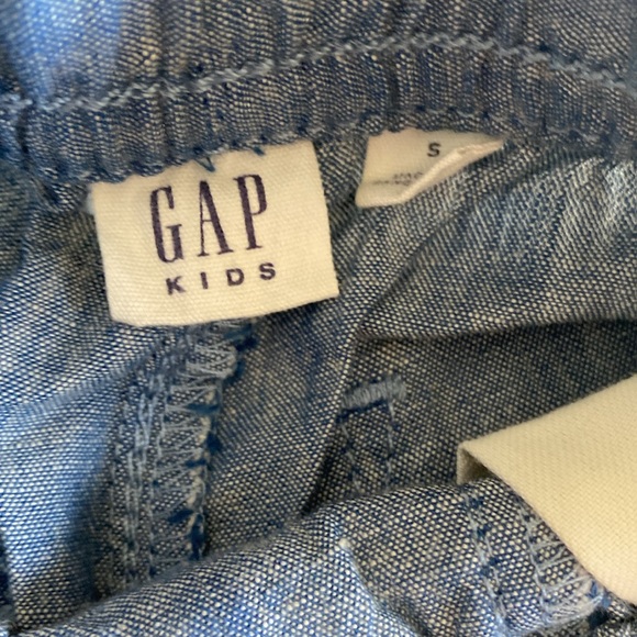 Gap Matching Collared Shirt and Shorts - Picture 5 of 5